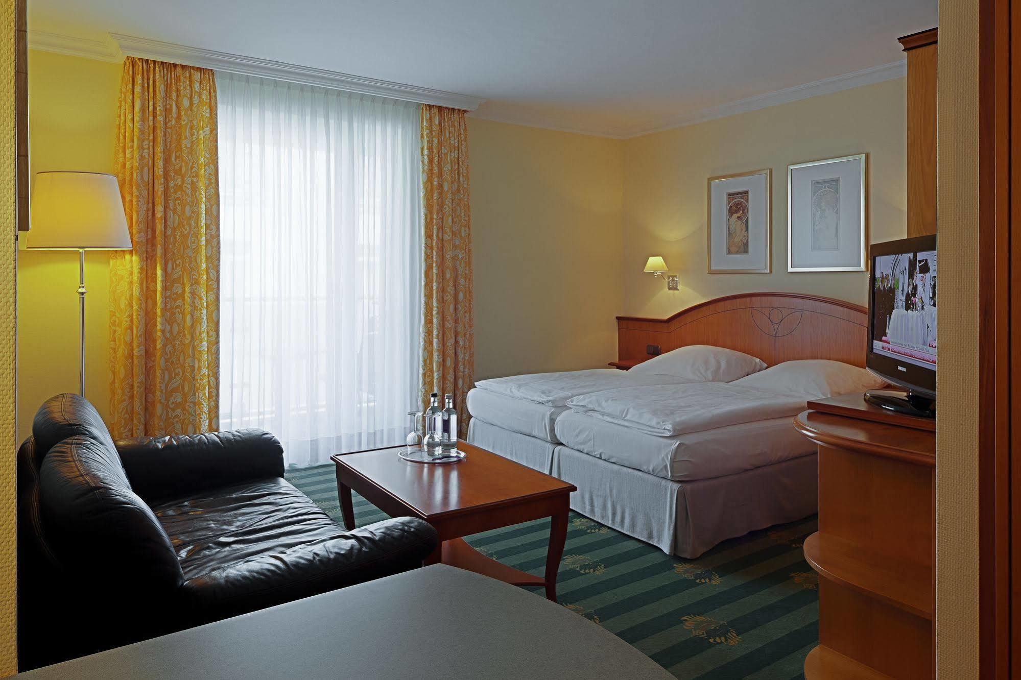 Ringhotel Strandblick Ostseebad Kühlungsborn Esterno foto