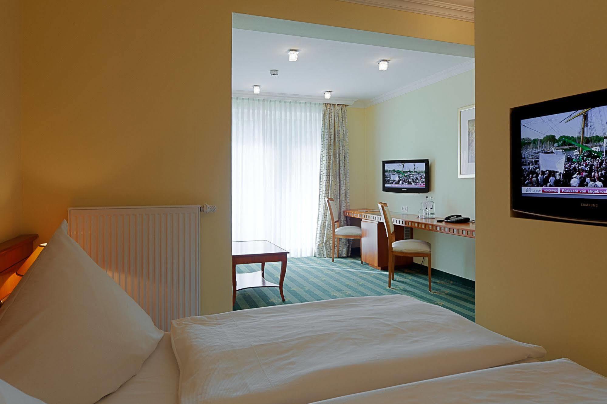 Ringhotel Strandblick Ostseebad Kühlungsborn Esterno foto